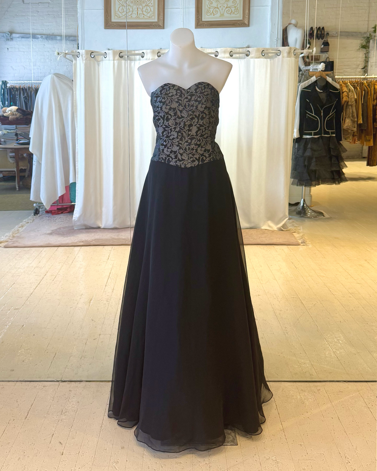 Victoria Prom Dress